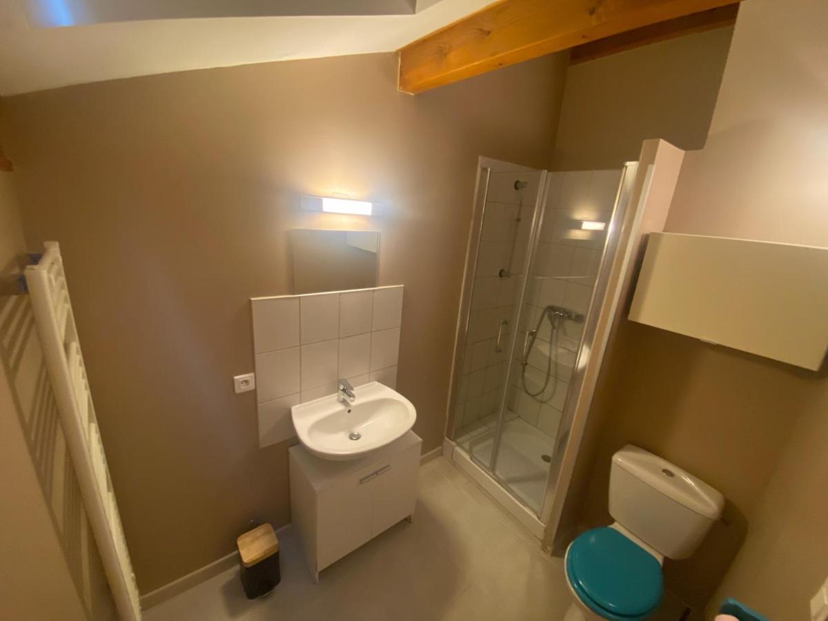 Appartement Climatise Au Pied Du Mont Ventoux Malemort-du-Comtat Exterior foto